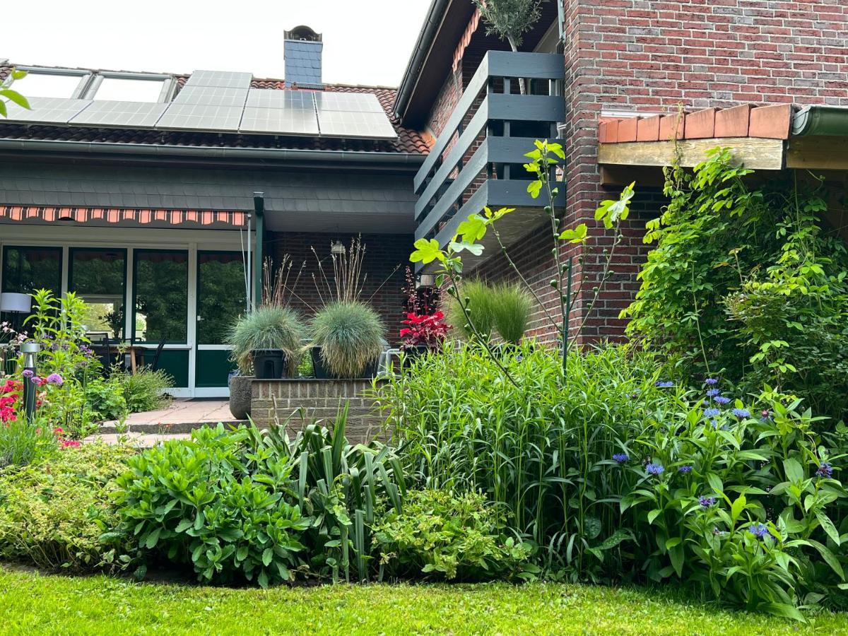 Aussergewoehnliches Haus Mit Sauna, Kamin Und Garten Wilhelmshaven Exteriér fotografie