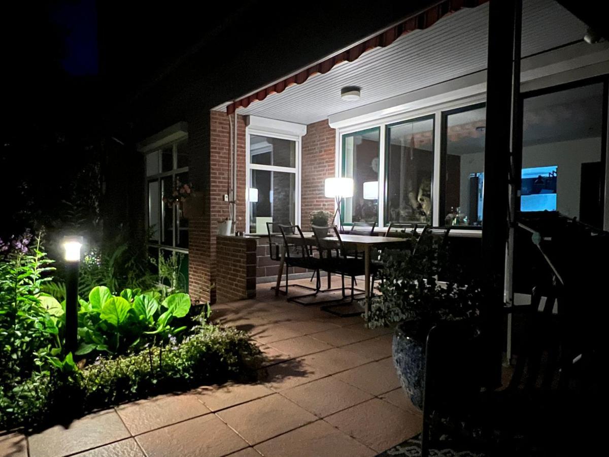 Aussergewoehnliches Haus Mit Sauna, Kamin Und Garten Wilhelmshaven Exteriér fotografie